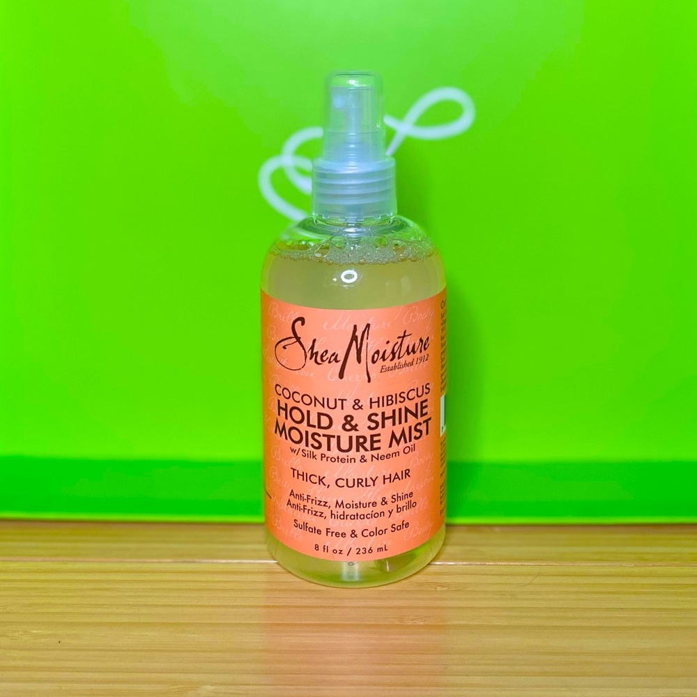 Shea Moisture Hold and Shine Moisture Mist Coconut and Hibiscus